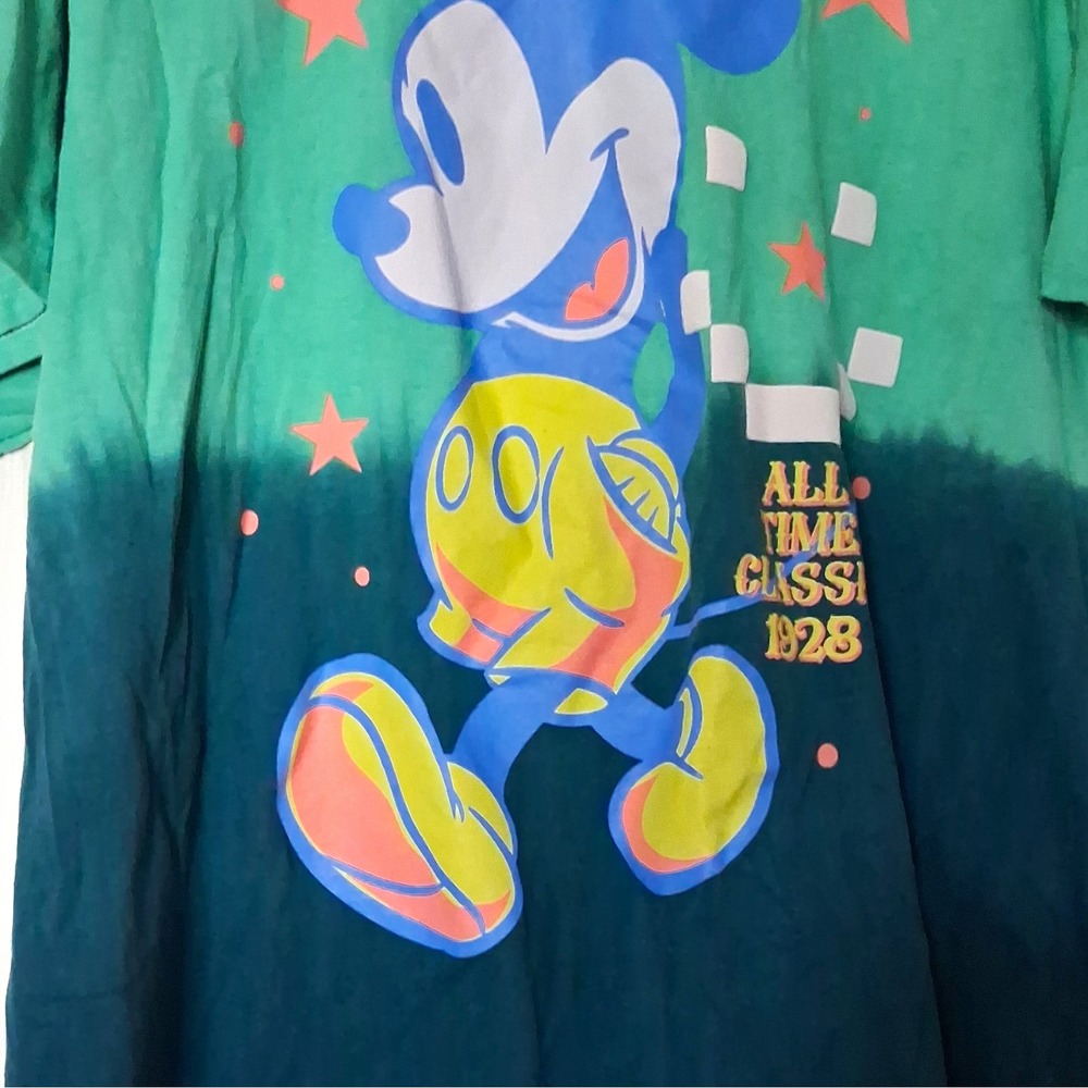 Disney Mickey Mouse All Time Classic 1928 Green/Blue Graphic T-Shirt Adult